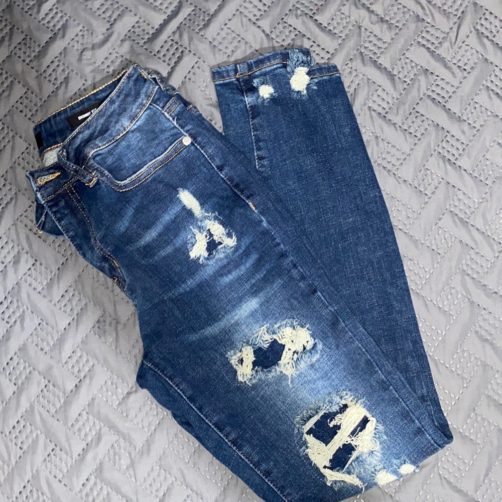 Judy blue ripped jeans